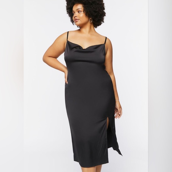 ✨NWT✨ FOREVER 21 Black Satin Slip Dress - Picture 1 of 2